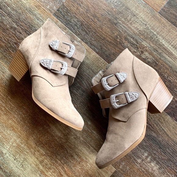 Christian Siriano Shoes - Christian Siriano Tan Booties